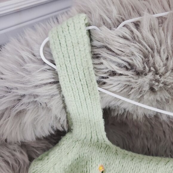 ENGLISH FACTORY Soft Green Knit Tank with Embroidered Floral Detail- Size L - Picture 14 of 15